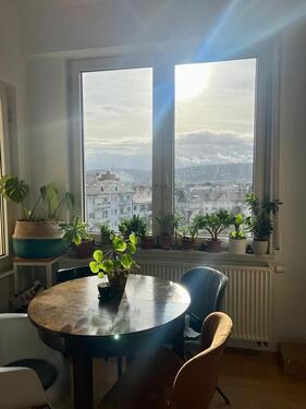 Foto - Lichtdurchflutete 2-Zi Altbauwohnung im Stuttgarter Westen - verfügbar ab Mai 2026