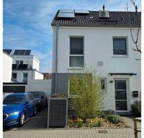 Energieeffiziente Doppelhaushälfte zu verkaufen - Mönchengladbach Süd
