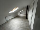 Foto - 1-Zimmer-Wohnung, 45 m² – neu saniert & sofort bezugsfrei