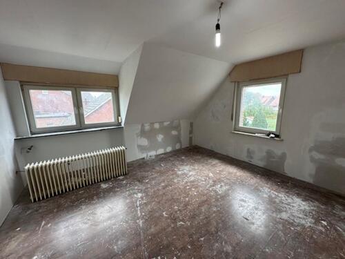 Foto - Renovierte 42qm Wohnung 1SZ1WZ Küche und Bad mit Badewanne