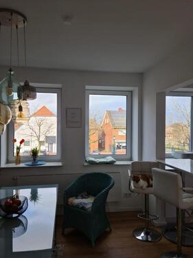 Foto - Tolle Wohnung im 1. OG mit 4 ZKB, EBK & Gäste-WC