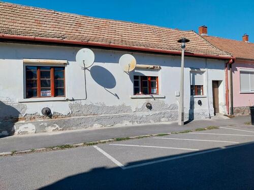 Foto - Haus zum Verkauf im historischen Stadtzentrum von Szigetvár