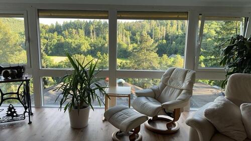 Foto - Wunderschönes Haus mit Einliegerwohnung in Hanglage – Platzwunder