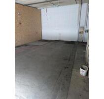 Lager ca 110 qm - 550,00&nbsp;EUR Kaltmiete, ca.&nbsp; 5,00&nbsp;m&sup2; in Zwiefalten (PLZ: 88529)