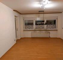 Helle 2,5 Zimmer Wohnung mit Balkon in Heilbronn Nähe Ipai