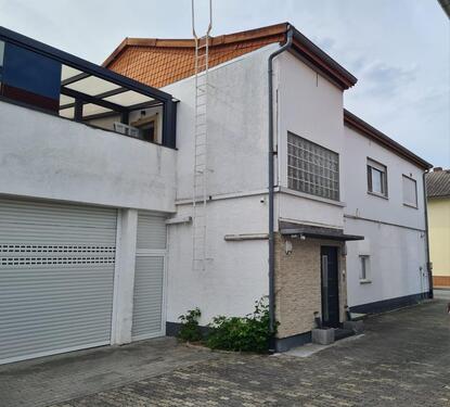 Foto - Haus in Büttelborn - 720.000,00&nbsp;EUR Kaufpreis, ca.&nbsp; 250,00&nbsp;m&sup2;