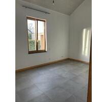 WOHNUNG HAUSHÄLFTE IN SWISTTAL STRASSFELD ZU VERMIETEN