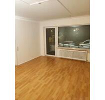 Komfortables 1-Zimmer-Apartment mit Balkon in Duisburg-Sommerstraße