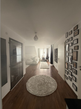 Foto - 3,5-Zimmer-Maisonette mit Einbauküche, Balkon & Tiefgarage