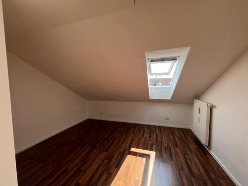 Foto - Dachgeschoßwohnung in Karlsruhe zur Miete