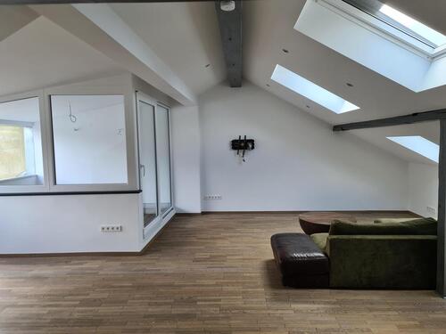Foto - Dachgeschoßwohnung in Stuttgart zur Miete