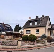 Einfamilienhaus in Salder mit Wintergarten, Sauna & Große Garage - Salzgitter Ortschaft Nord