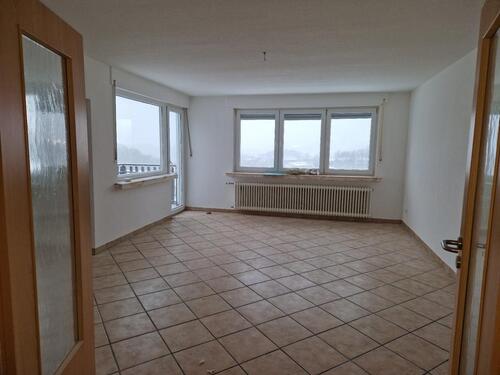 Foto - Komplett renovierte Dachgeschosswohnung mit herrlichem Blick