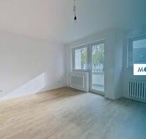 ERSTBEZUG NACH SANIERUNG: Helle 3-Zimmer-Wohnung mit BALKON und BADEWANNE - Bielefeld Brackwede ERSTBEZUG NACH SANIERUNG: Helle 3-Zimmer-Wohnung mit BALKON und BADEWANNE - Bielefeld Brackwede