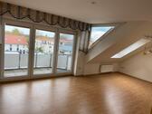 Foto - 3-Zimmer DG-Wohnung mit Südbalkon ideal für Single und Paar