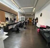 Friseurladen zu vermieten - 1.000,00&nbsp;EUR Kaltmiete, ca.&nbsp; 80,00&nbsp;m&sup2; in Ludwigsburg (PLZ: 71642) Hoheneck