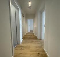 Erstbezug Renovierte 3-Zimmer-Wohnung mit Loggia und Einbauküche in Bamberg