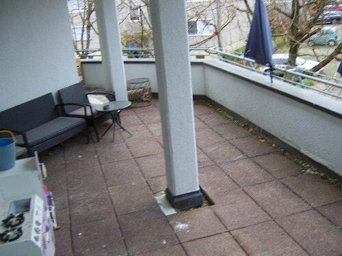 Foto - Wohnung mit sehr Großen Balkon - 1.200,00&nbsp;EUR Kaltmiete, ca.&nbsp; 100,00&nbsp;m&sup2;