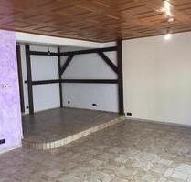 Geräumige 4-Zimmer Wohnung mit 2 Bädern und Balkon nähe HD - Schriesheim