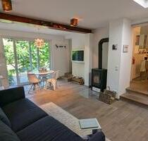 Voll möblierte 2-Zimmer-Wohnung zur Kurzzeitmiete in Bestlage - Hennef (Sieg)