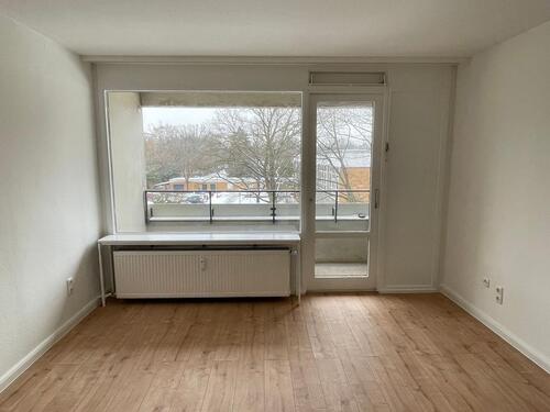 Foto - 1-Zimmer-Wohnung mit Balkon und Einbauküche !