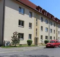 Frisch renovierte 4-Raumwohnung zu vermieten! - Kamenz