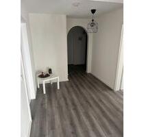 Wohnung - 5 Zimmer - Wadersloh - 1.300,00&nbsp;EUR Kaltmiete, ca.&nbsp; 142,00&nbsp;m&sup2; in Wadersloh (PLZ: 59329)