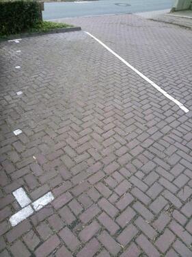 Foto - Parkplatz PKW - 50,00&nbsp;EUR Miete,