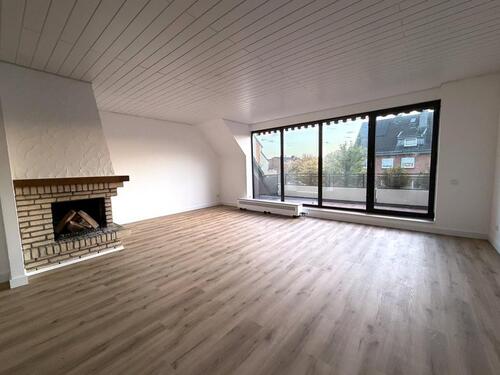 Foto - Großzügige 4-Zimmer Maisonettewohnung: renoviert & bezugsfertig