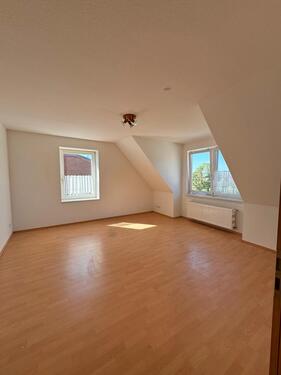 Foto - Großzügige 4,5 Zi Wohnung - 900,00 EUR Kaltmiete,