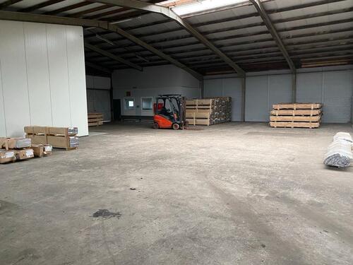Foto - Lagerhalle Gewerbehalle Lagerfläche 500 qm zu vermieten
