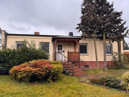 Foto - Einfamilienhaus zu verkaufen - 200.000,00&nbsp;EUR Kaufpreis, ca.&nbsp; 97,00&nbsp;m&sup2;