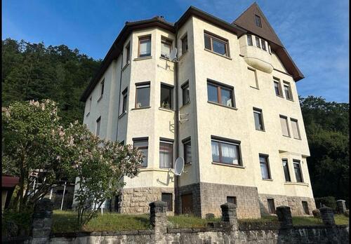 Foto - 5-Raum-Wohnung in Meiningen - 1.050,00&nbsp;EUR Kaltmiete, ca.&nbsp; 120,00&nbsp;m&sup2;