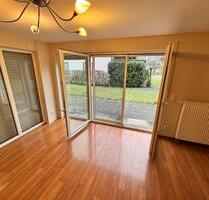 Helle 4-Zimmer-Wohnung mit Einbauküche und Tiefgaragenstellplatz - Schorndorf Helle 4-Zimmer-Wohnung mit Einbauküche und Tiefgaragenstellplatz - Schorndorf