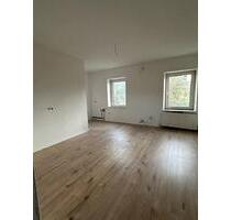 Wohnung zu vermieten - 900,00&nbsp;EUR Kaltmiete, ca.&nbsp; 120,00&nbsp;m&sup2; in Großmaischeid (PLZ: 56276)