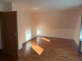 Foto - 1 Zimmer Dachgeschoßwohnung zur Miete in Remscheid