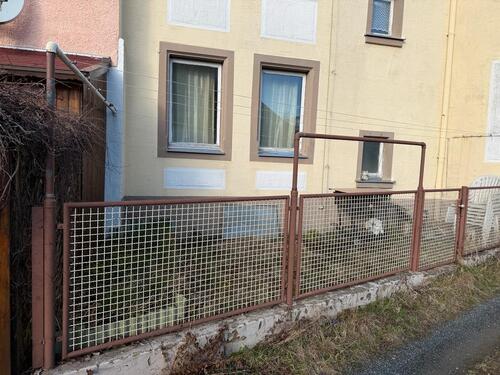 Foto - Mehrfamilienhaus, Wohnhaus mit 100,00 m&sup2; in Rehau zum Kaufen