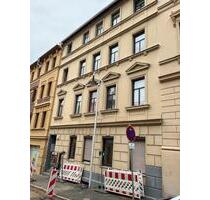 4-Raum-Wohnung neu renoviert, nahe Bahnhof 1.OG ab Sept - Altenburg
