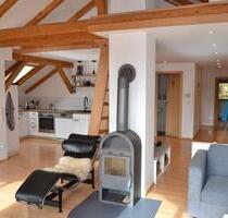 Helle 4 Zimmer DG Wohnung mit 2 Stellplätzen - ohne Provision - München Schwabing-Freimann Helle 4 Zimmer DG Wohnung mit 2 Stellplätzen - ohne Provision - München Schwabing-Freimann