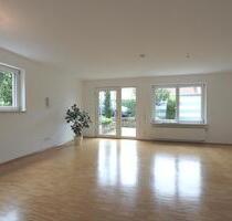 Schickes 1-Zimmer-Apartment mit Terrasse, an 1 weibl. Person zu vermieten - Heilbronn Kernstadt