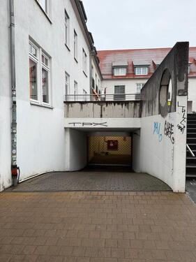 Foto - Tiefgaragenstellplatz (Doppelparker) in zentraler Lage Darmstadt