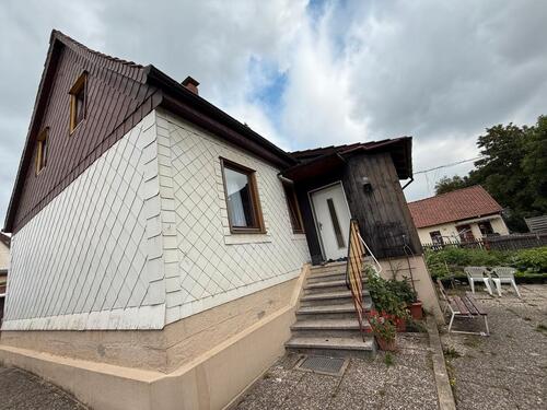 Foto - Haus zu verkaufen - 210.000,00&nbsp;EUR Kaufpreis, ca.&nbsp; 159,00&nbsp;m&sup2;