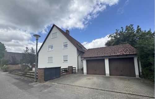 Foto - 8 Zimmer Einfamilienhaus in Schwabach