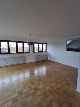 Foto - großzügige 2 Zimmer Wohnung inkl. Einbauküche (oms11)