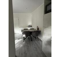 Helle, modernisierte 1-Zimmer-Wohnung Köln Porz Urbachab sofort