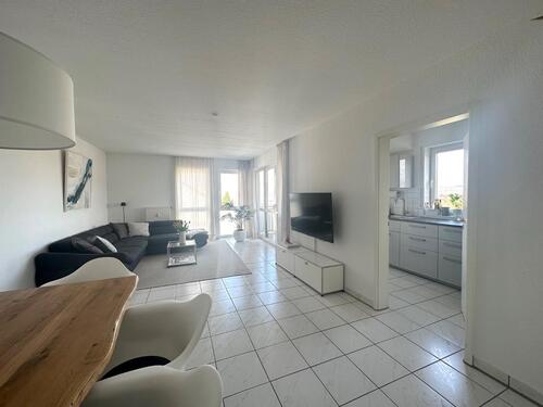 Foto - Schmuckstück in Bestlage - 1.050,00&nbsp;EUR Kaltmiete, ca.&nbsp; 80,00&nbsp;m&sup2;