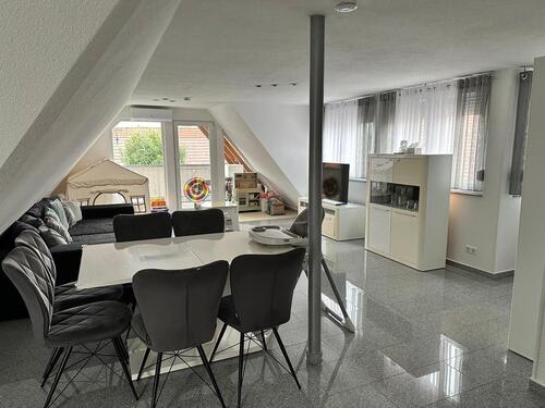 Foto - 2.5 Zimmer Dachgeschoßwohnung zur Miete in Kirchheim am Neckar