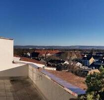 Lichtdurchflutete Mietwohnung über den Dächern Kassels