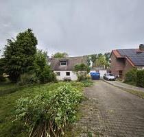 Doppelhaushälfte, idyllisch an der Niers gelegen mit Potential - Willich