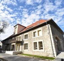 Traumhafte Dachgeschosswohnung in historischem Ambiente mit 4 Zimmern - Hildesheim Himmelsthür